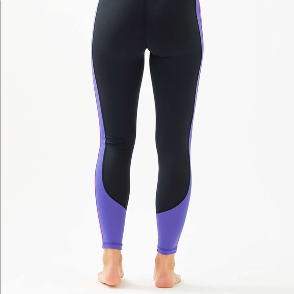 Lilly Pulitzer leggings - Picture 2 of 3